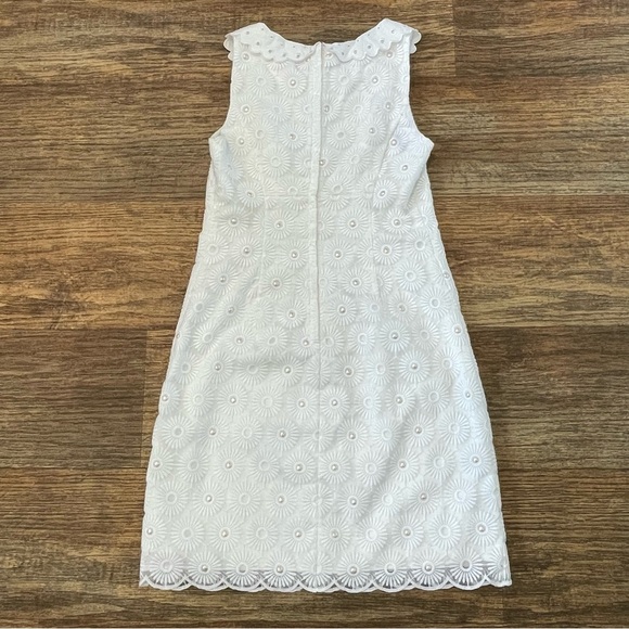 Lilly Pulitzer Nicci Pinwheel Pearl Embellished Sheath Dress Size 0 - Picture 4 of 8